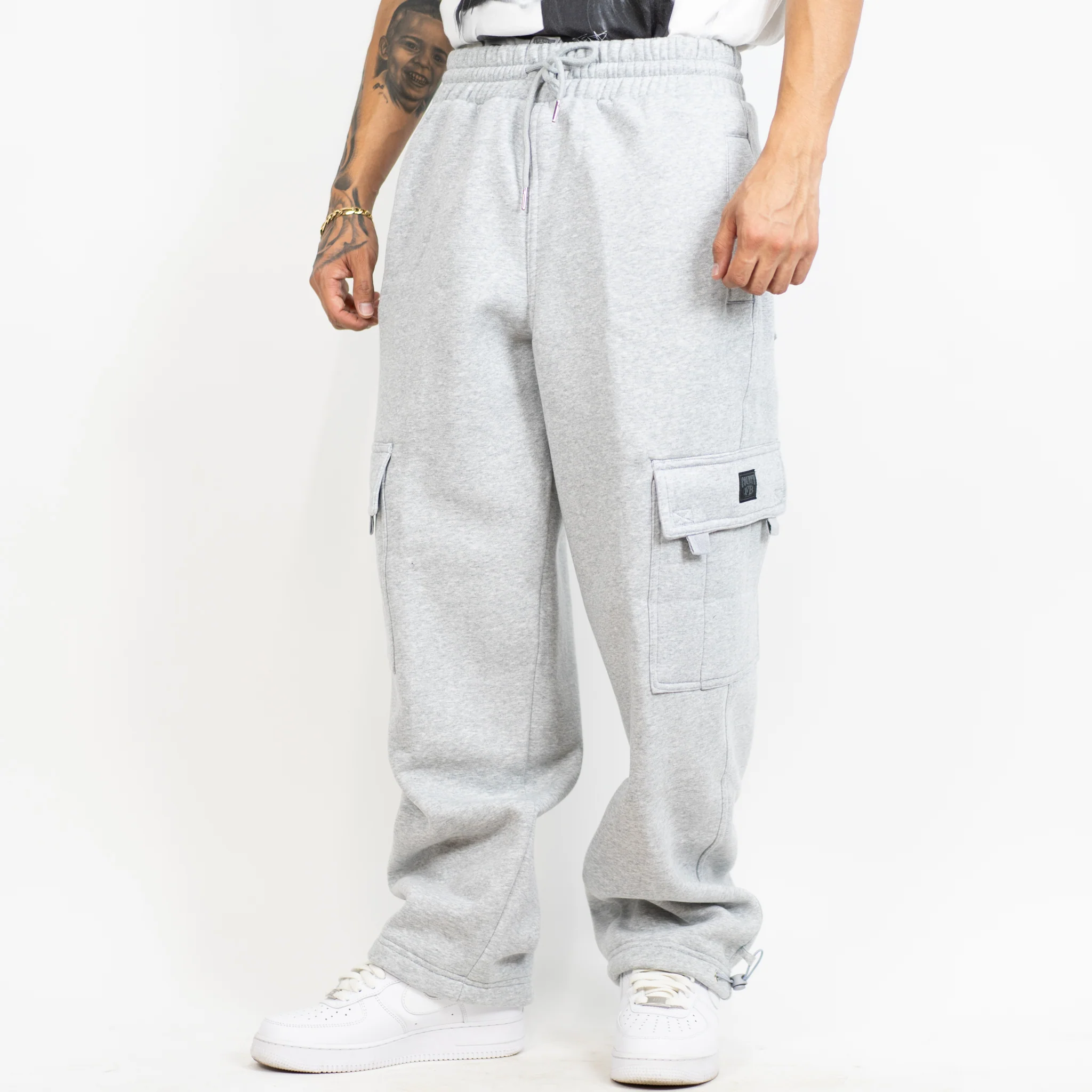 FB County Heavyweight Baggy Cargo Sweatpants - Image 10